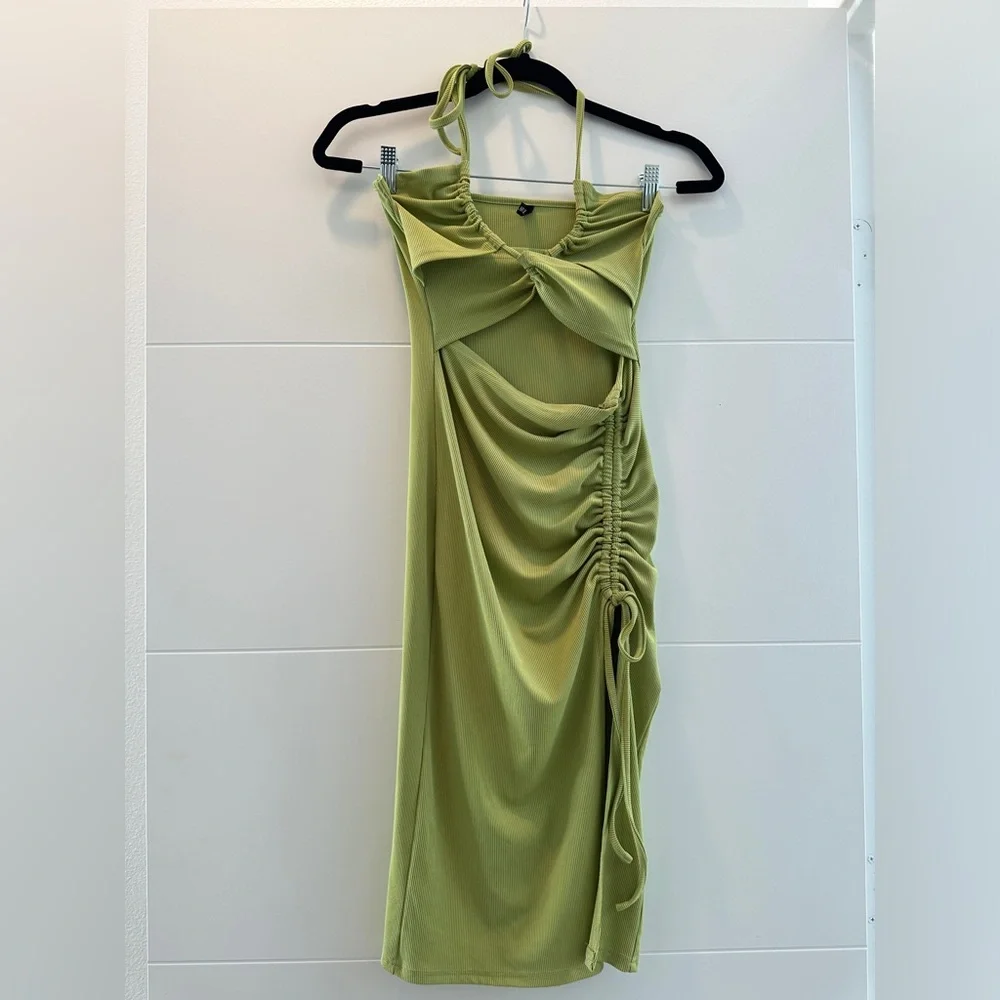 Zaful Green Cutout Ruched Midi Dress | Halter Neck | NWOT | Size S - Picture 8 of 12